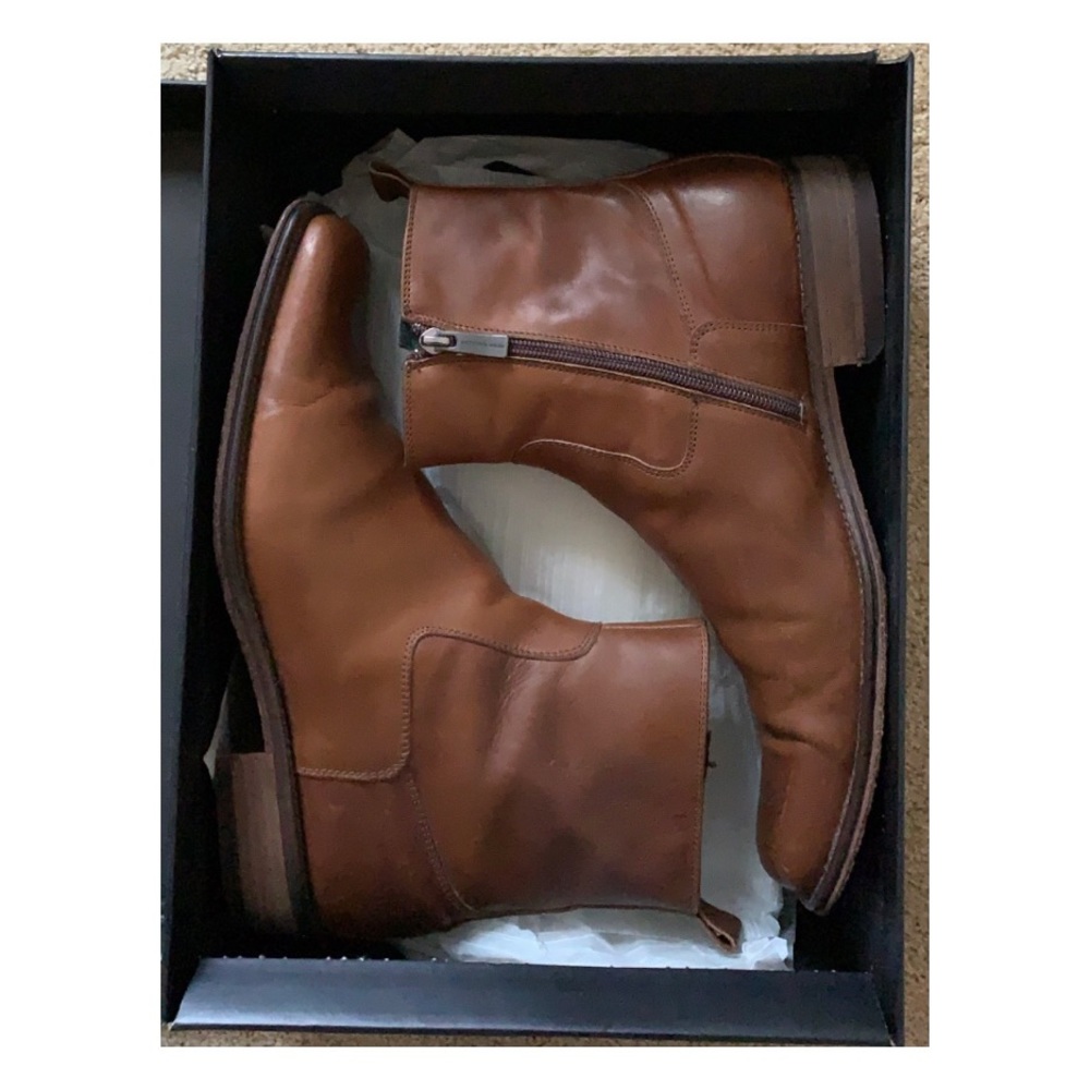 Kenneth Cole Boots